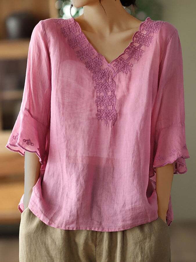 Art Retro Embroidered Flare Sleeve Shirt